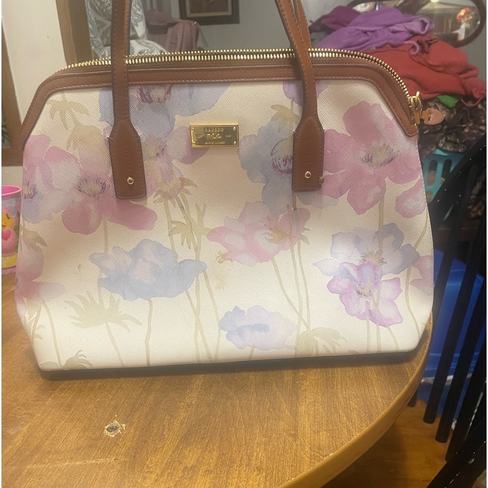 Beautiful Ralph Lauren purse